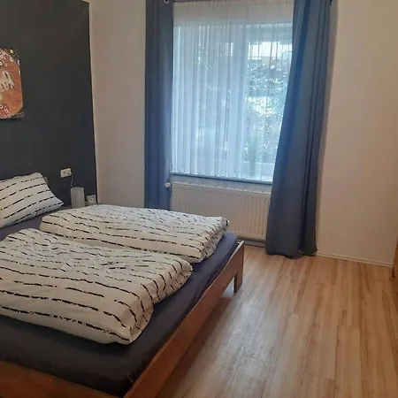 Hébergement de vacances Am Alten Kirchplatz 1 *